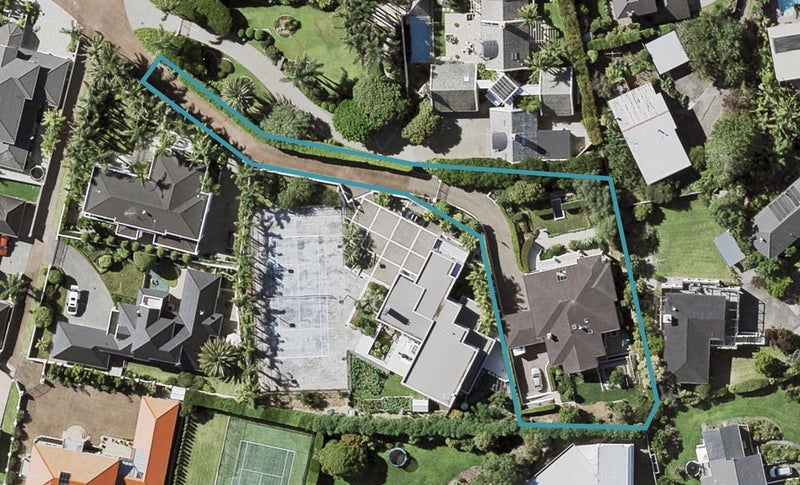 89 Manor Park, Sunnyhills, Auckland - Carousel 1