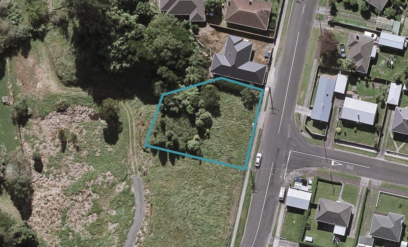 282 Frankley Road, Ferndale, New Plymouth - Carousel 1