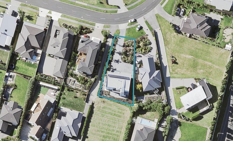 23 Liberty Crescent, Beachlands, Auckland - Carousel 1
