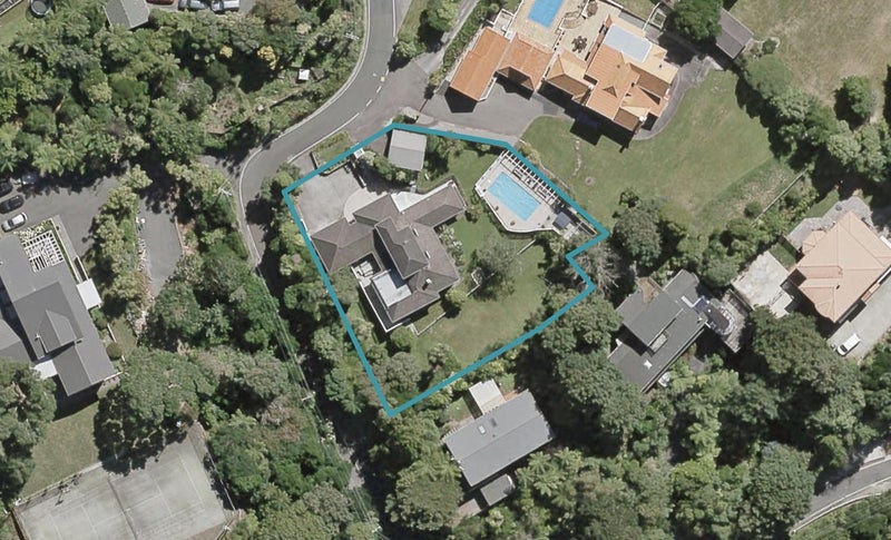 18 Pomare Road, Tirohanga, Lower Hutt - Carousel 1