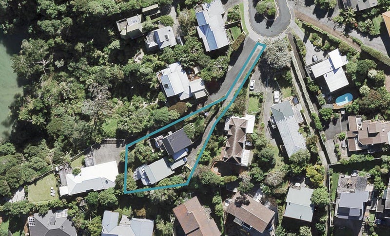 1/39 Telstar Place, Beach Haven, Auckland - Carousel 1