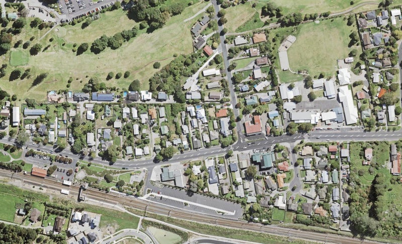 715A Swanson Road, Swanson, Auckland - Carousel 1