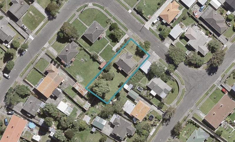4 Pike Street, Taita, Lower Hutt - Carousel 1