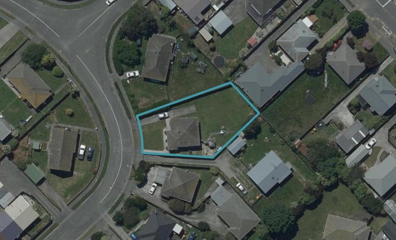 29 Dickson Crescent, Hornby, Christchurch - Carousel 1