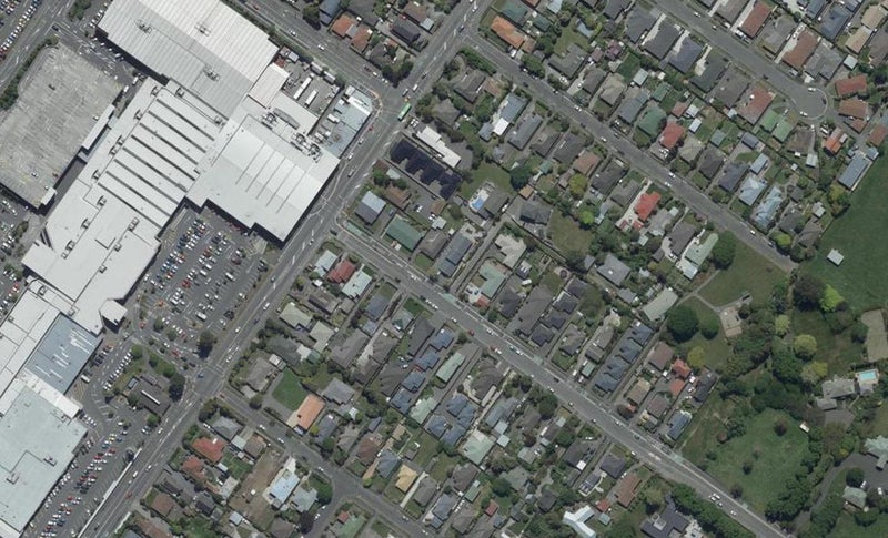 7 Grassmere Street, Papanui, Christchurch - Carousel 1