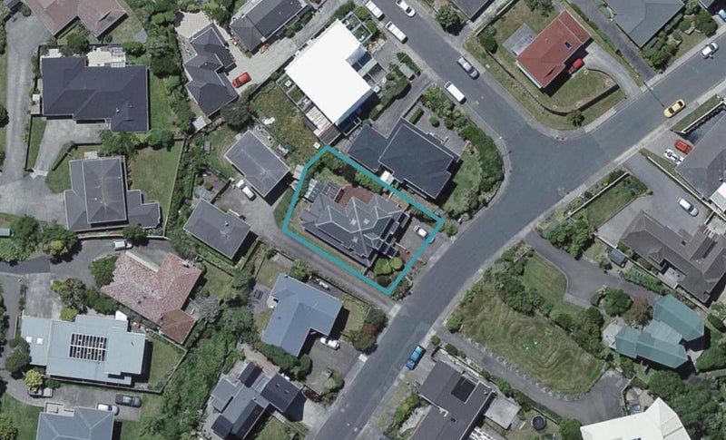 25 Gurkha Crescent, Khandallah, Wellington - Carousel 1