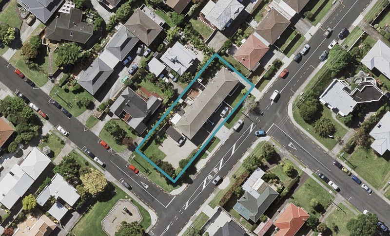 1/41 Nile Road, Milford, Auckland - Carousel 1