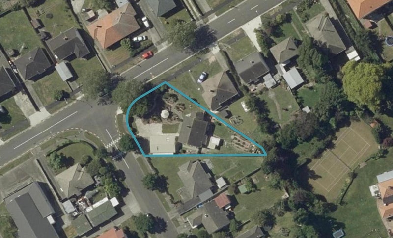 1 Ngarimu Street, Roslyn, Palmerston North - Carousel 1