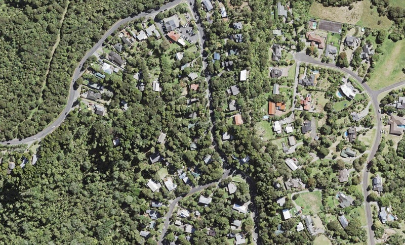 21 Victory Road, Laingholm, Auckland - Carousel 1