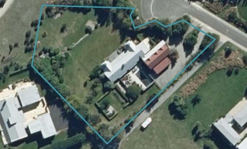 33 Waimana Place, Wānaka - Carousel 1