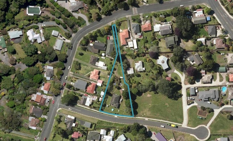 11 Bedlington Street, Whau Valley, Whangarei - Carousel 1