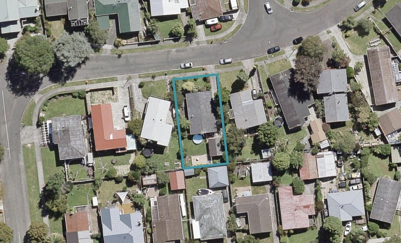 40 Pasadena Crescent, Totara Park, Upper Hutt - Carousel 1