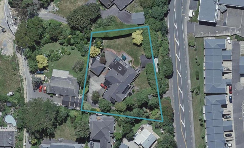 221 Middleton Road, Churton Park, Wellington - Carousel 1