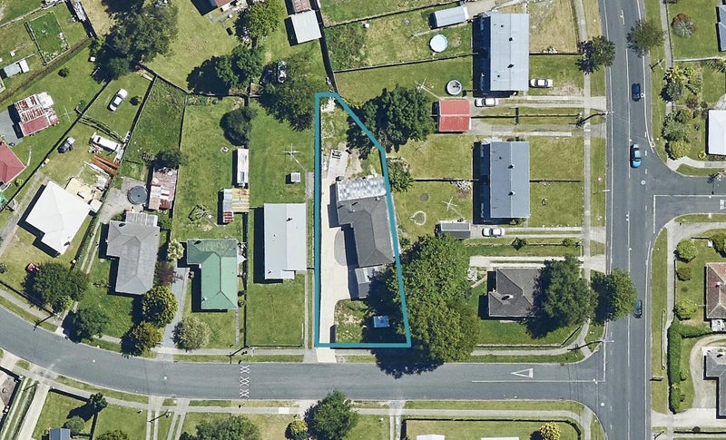 1 Meadowbank Crescent, Fordlands, Rotorua - Carousel 1