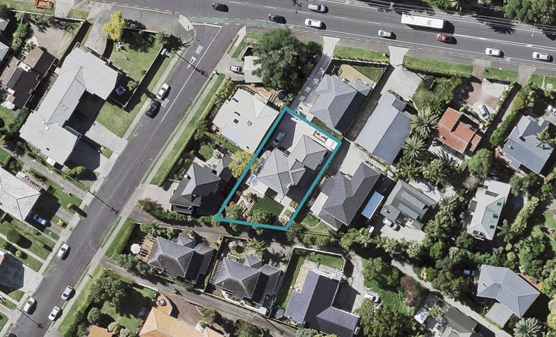 311A Lake Road, Hauraki, Auckland - Carousel 1