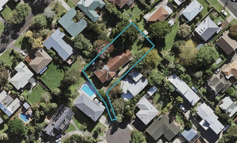 25 Totara Grove, Hillcrest, Auckland - Carousel 1