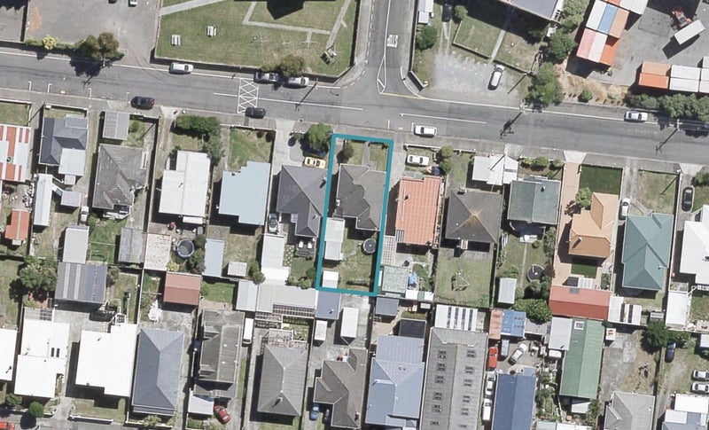 27 East Street, Petone, Lower Hutt - Carousel 1