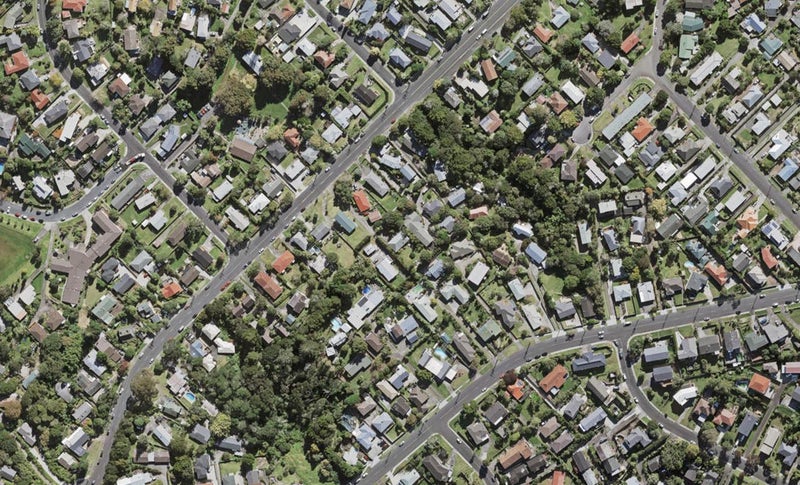 4/39 Archers Road, Hillcrest, Auckland - Carousel 1