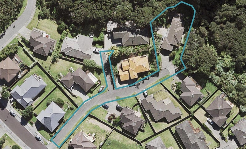 84 George Deane Place, Greenhithe, Auckland - Carousel 1