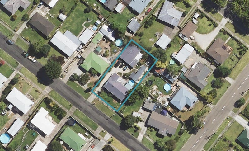 1 Greenwood Street, Mangapapa, Gisborne - Carousel 1