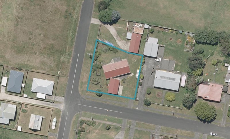 1 Aranui Avenue, Castlecliff, Whanganui - Carousel 1