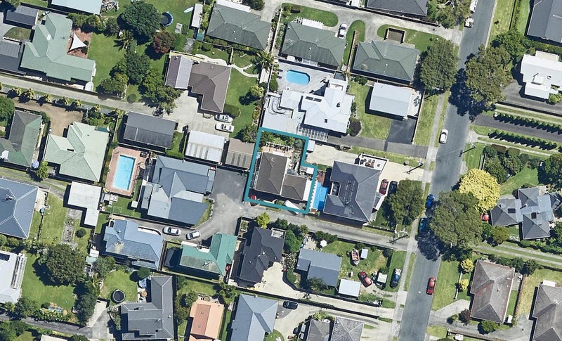 25 Myres Street, Otumoetai, Tauranga - Carousel 1