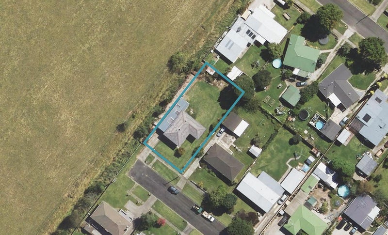 9 Greenwood Street, Mangapapa, Gisborne - Carousel 1