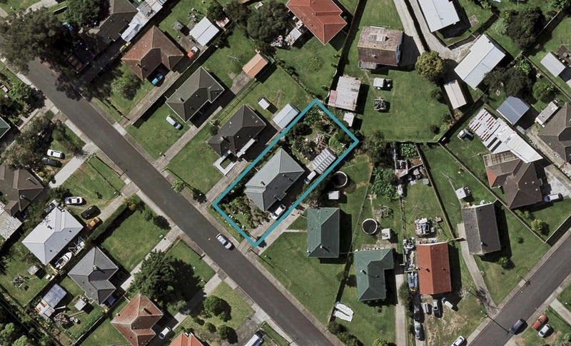 26 Cooper Crescent, Otara, Auckland - Carousel 1