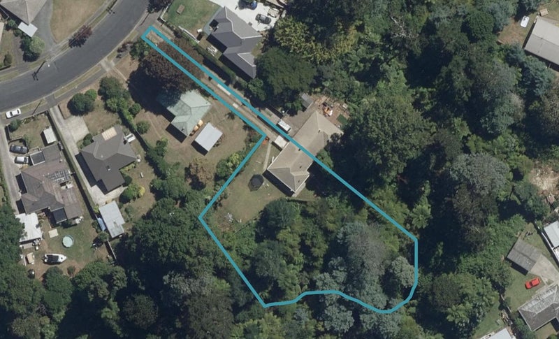 32 Urlich Avenue, Melville, Hamilton - Carousel 1