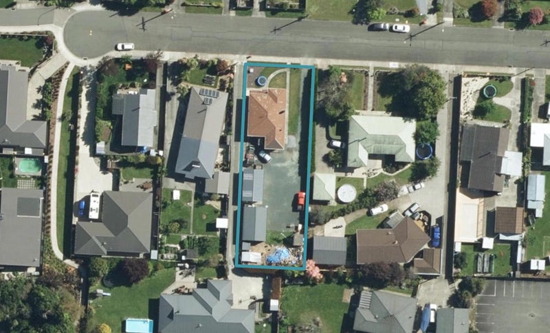 13 Eginton Street, Motueka - Carousel 1