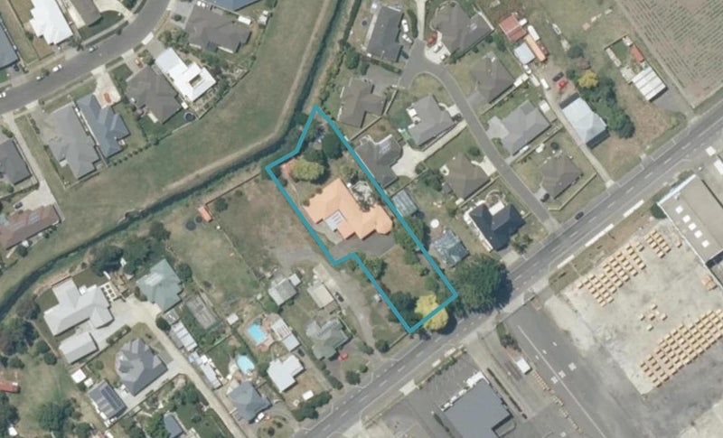 18 Tomoana Road, Mahora, Hastings - Carousel 1