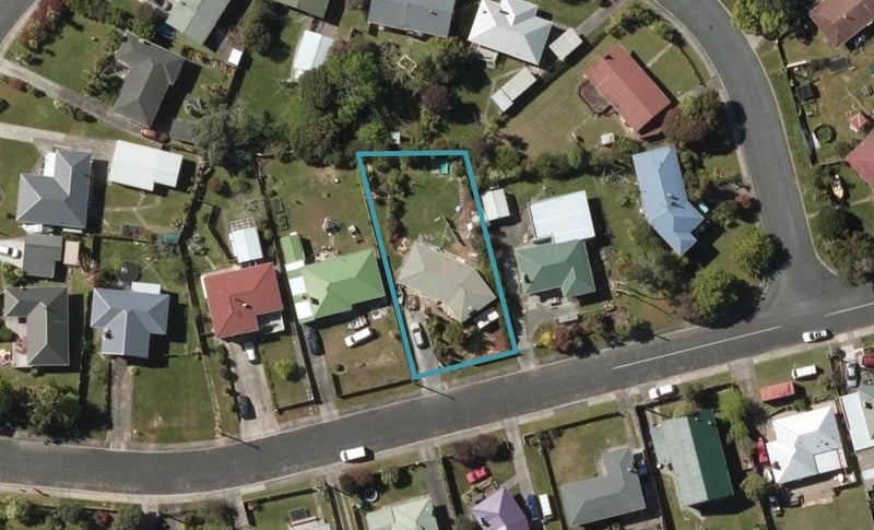 42 Clotworthy Crescent, Onerahi, Whangarei - Carousel 1