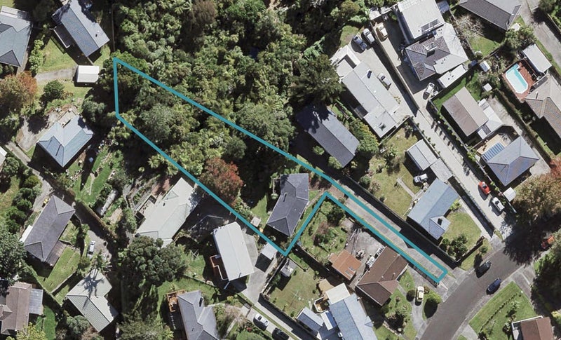 33 Powrie Street, Glenfield, Auckland - Carousel 1