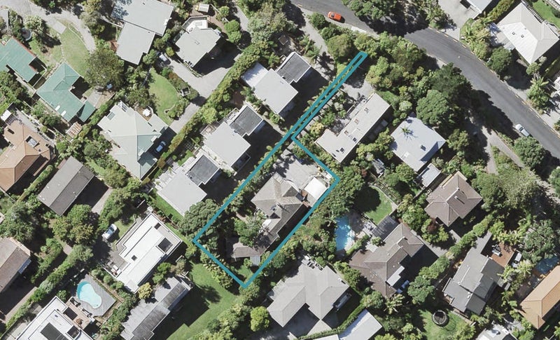89A Castor Bay Road, Castor Bay, Auckland - Carousel 1