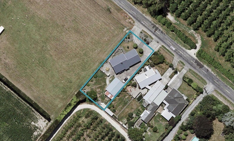 22 Tollemache Road East, Longlands, Hastings - Carousel 1