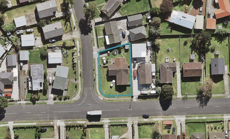 36 Idlewild Avenue, Mangere, Auckland - Carousel 1