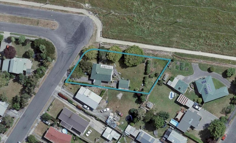 64 Kippenberger Street, Lansdowne, Masterton - Carousel 1