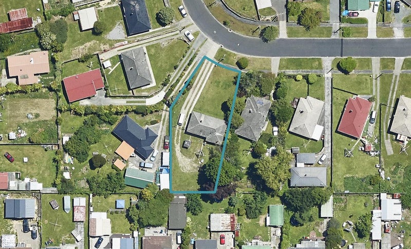 38 Puriri Crescent, Hillcrest, Rotorua - Carousel 1