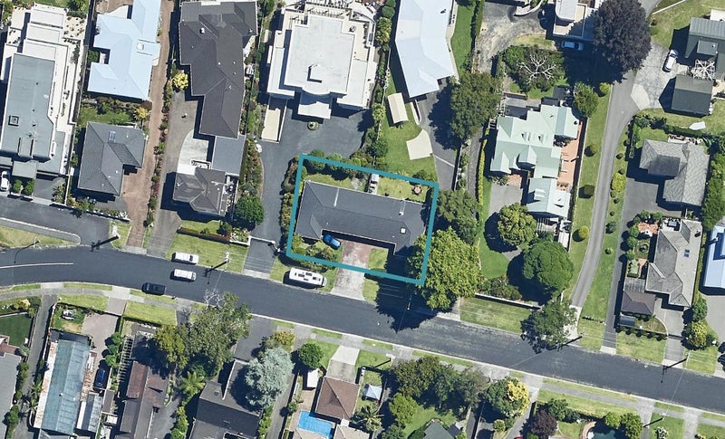 10B Hinewa Road, Otumoetai, Tauranga - Carousel 1
