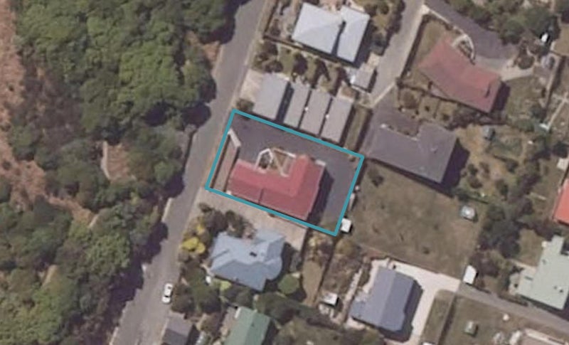 34 Warren Street, Oamaru - Carousel 1