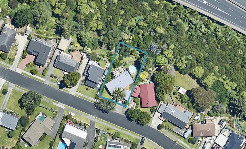 39 Winchester Terrace, Bethlehem, Tauranga - Carousel 1