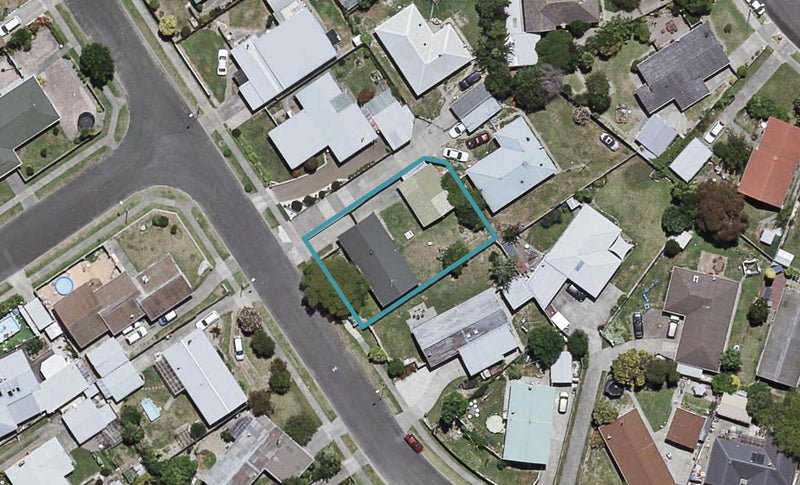 33 Wynyard Crescent, Tamatea, Napier - Carousel 1
