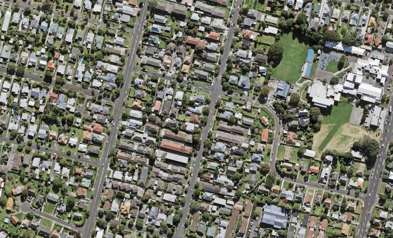 37 Kingsway Avenue, Sandringham, Auckland - Carousel 1