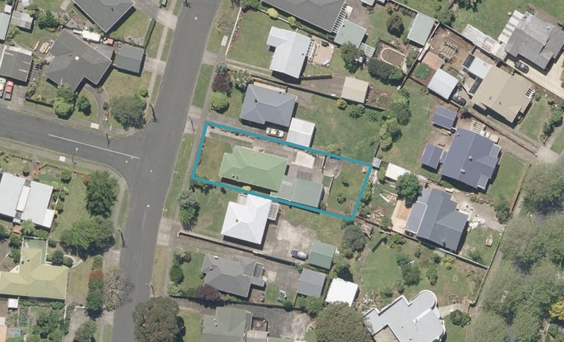 41 Selwyn Crescent, College Estate, Whanganui - Carousel 1