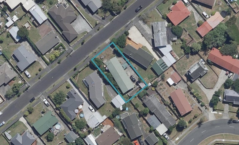 56 Mears Road, St Andrews, Hamilton - Carousel 1