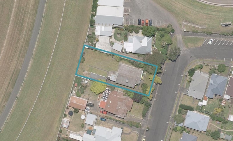 16 Sarjeant Street, Gonville, Whanganui - Carousel 1