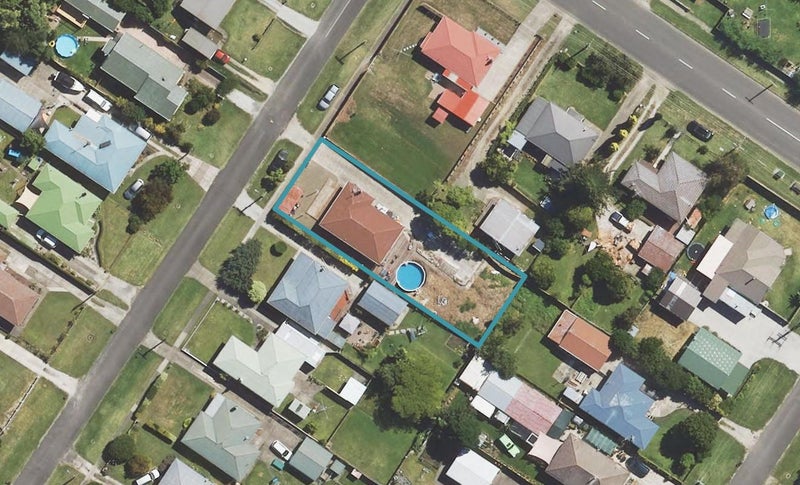 19 Elm Street, Mangapapa, Gisborne - Carousel 1