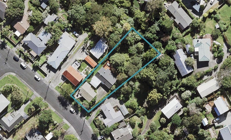 1/41 Aeroview Drive, Beach Haven, Auckland - Carousel 1