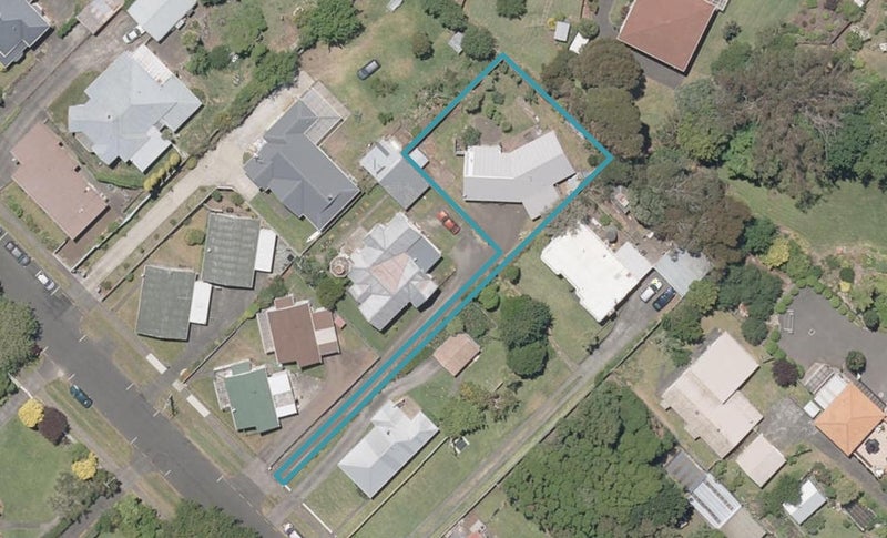 6C Caius Avenue, Gonville, Whanganui - Carousel 1