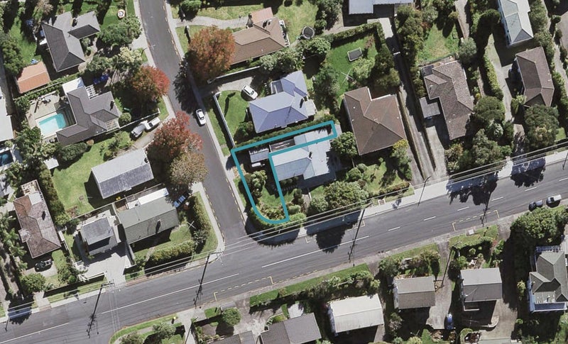 60A Pupuke Road, Hillcrest, Auckland - Carousel 1
